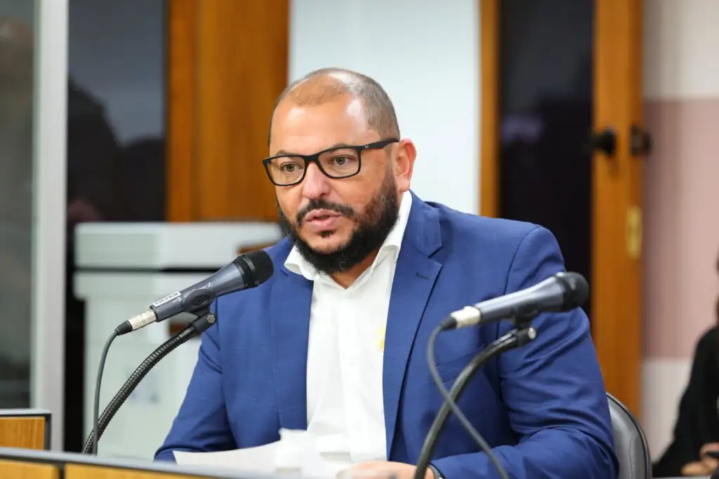 Adriano alvarenga 01 1 1024x683.jpg